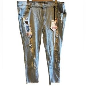 VIP Ankle Length Plus Size Jeans w/ Fashion Hem Detail Sz 23/24